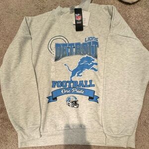 NWT Women’s Detroit Lions Gameday Couture Crewneck Sz. Medium